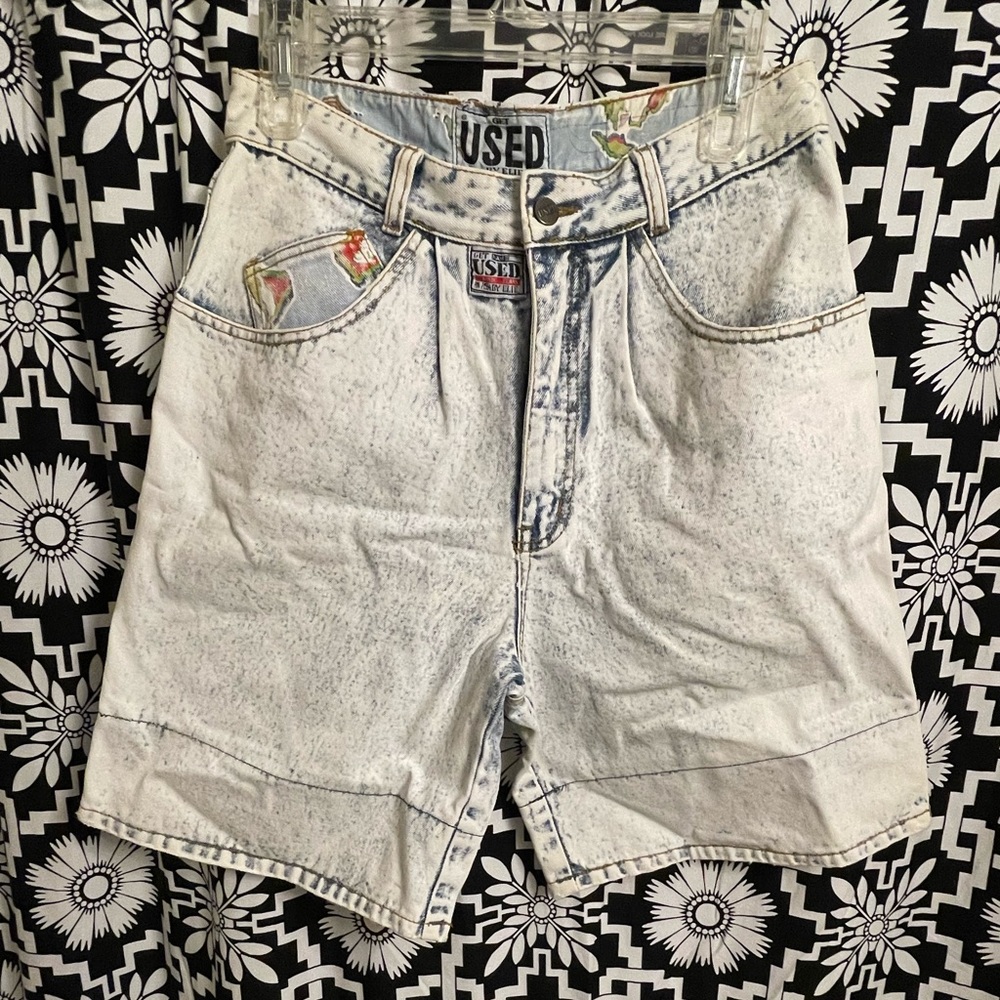 Get Used Jeans By Elie